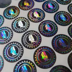 thiết kế in label tem decal hologram 7 bảy màu, in nhãn dán, in sticker, thiết kế in Gia Khiêm, thiết kế in giakhiem.vn