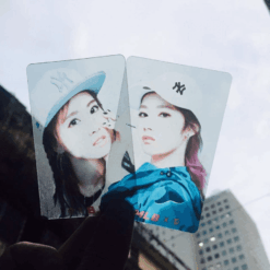 in card ảnh lên tấm nhựa trong suốt theo yêu cầu