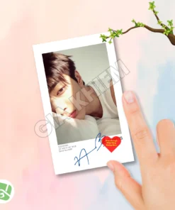 Ảnh Pola CORTIS Có Gì Hot? Trend Sưu Tầm Ảnh Polaroid CORTIS
